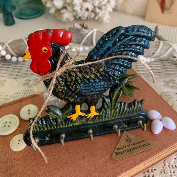 Vintage Key Rack 🐓 - Picture 4 of 10